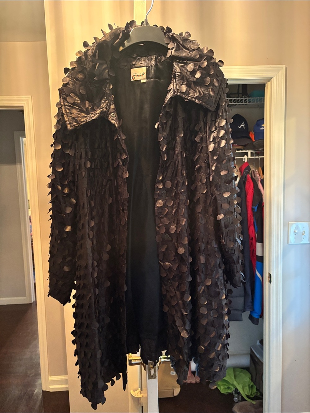Vintage Textured Dot Trench Coat - Black
